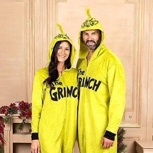 **AUTHENTIC UNIVERSAL MERCHANDISE: Grinchmas Onesie
